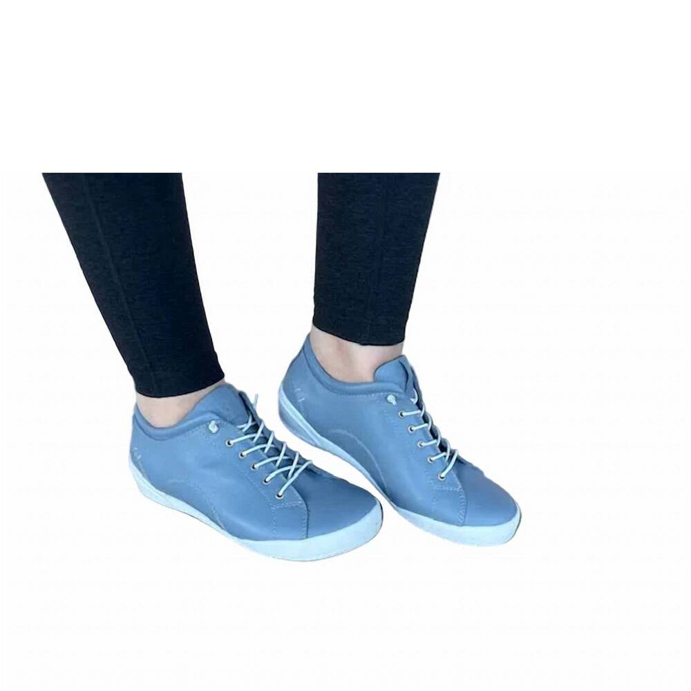 NEW GELATO women's tessa 2 sneakers in blue